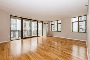 630 N State St, Chicago, IL 60654 - Photo 15