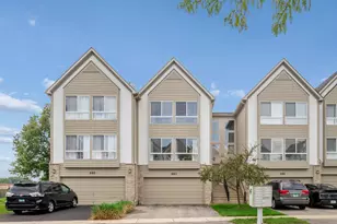 683 E Fountainview Dr, Mundelein, IL 60060 - Photo 1