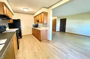 350 Heritage Dr, Bourbonnais, IL 60914 - Photo 9