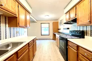 350 Heritage Dr, Bourbonnais, IL 60914 - Photo 11