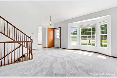 610 Cartwright Trail, McHenry, IL 60050 - Photo 5