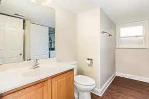1294 Longford Cir, Elgin, IL 60120 - Photo 17