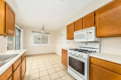 1294 Longford Circle, Elgin, IL 60120 - Photo 9