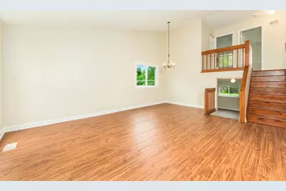 1294 Longford Circle, Elgin, IL 60120 - Photo 3