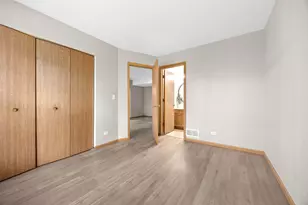674 Four Seasons Blvd, Aurora, IL 60504 - Photo 15