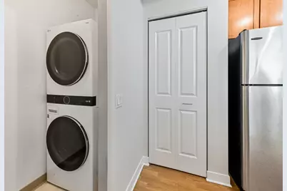 200 N Jefferson Street #909, Chicago, IL 60661 - Photo 15