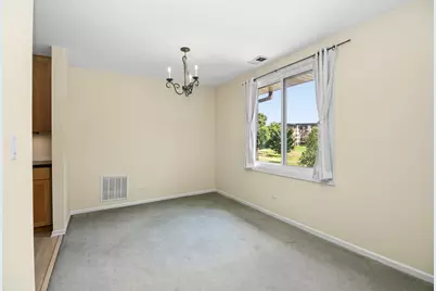 462 Raintree Drive #2A, Glen Ellyn, IL 60137 - Photo 11