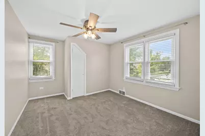 [Address not provided], Downers Grove, IL 60515 - Photo 7