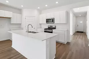 2563 Skye Dr, Pingree Grove, IL 60140 - Photo 3