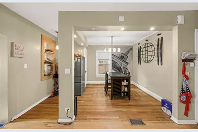 10734 S Avenue F, Chicago, IL 60617 - Photo 11