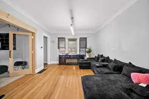 10734 S Ave F, Chicago, IL 60617 - Photo 3