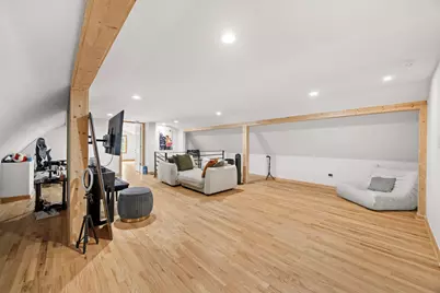 10734 S Avenue F, Chicago, IL 60617 - Photo 15