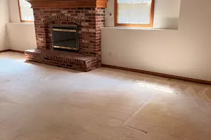 1383 Miller Rd, Geneva, IL 60134 - Photo 17