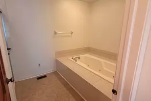 1383 Miller Rd, Geneva, IL 60134 - Photo 21