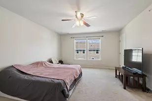 69 Nicholas Dr W, Des Plaines, IL 60016 - Photo 15