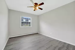171 W 63rd St, Westmont, IL 60559 - Photo 7
