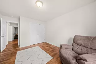 749 Oxford Dr, Byron, IL 61010 - Photo 3