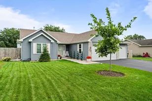 749 Oxford Dr, Byron, IL 61010 - Photo 1