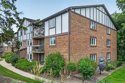 6816 Joliet Road #4, Indian Head Park, IL 60525 - Photo 1