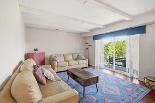 945 E Kenilworth Ave, Palatine, IL 60074 - Photo 3