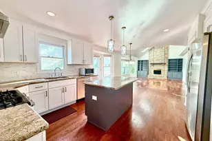 2825 Tory Ct, Lisle, IL 60532 - Photo 5