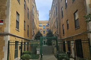 7213 S Yates Blvd, Chicago, IL 60649 - Photo 1