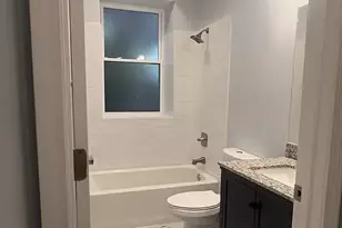 4040 S Calumet Ave, Chicago, IL 60653 - Photo 13