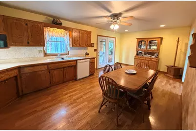 828 Regent Street, New Lenox, IL 60451 - Photo 7