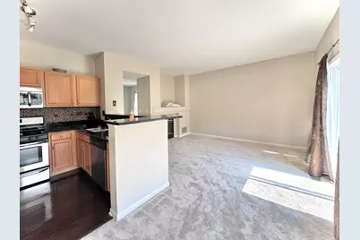 2424 Courtyard Circle #5, Aurora, IL 60506 - Photo 9