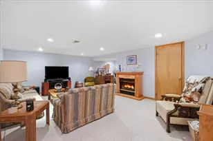 228 Willow Ln, Bloomingdale, IL 60108 - Photo 17