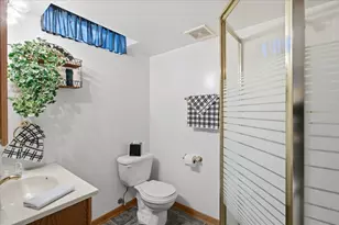 228 Willow Ln, Bloomingdale, IL 60108 - Photo 19