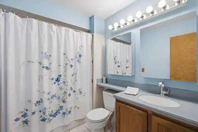 228 Willow Lane, Bloomingdale, IL 60108 - Photo 13