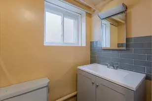 6515 N Maplewood Ave, Chicago, IL 60645 - Photo 25