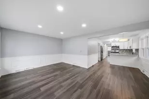 2805 E 130th St, Chicago, IL 60633 - Photo 5