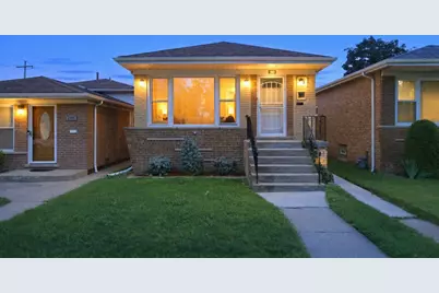 2805 E 130th Street, Chicago, IL 60633 - Photo 1