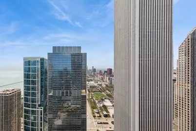 225 N Columbus Street #6009, Chicago, IL 60601 - Photo 15