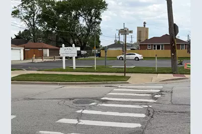 9999 Confidential Avenue, Franklin Park, IL 60131 - Photo 11