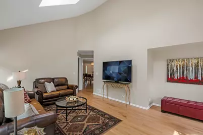 1650 Alemeda Lane, Mundelein, IL 60060 - Photo 9