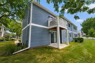 116 Manchester Ct, Schaumburg, IL 60193 - Photo 3