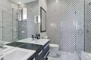 2008 W Erie St, Chicago, IL 60622 - Photo 9