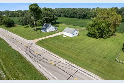 1391 US Rt 34 Highway, Earlville, IL 60518 - Photo 33