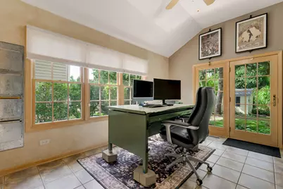 174 S Montclair Avenue, Glen Ellyn, IL 60137 - Photo 11