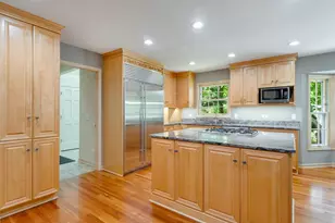 174 S Montclair Ave, Glen Ellyn, IL 60137 - Photo 7