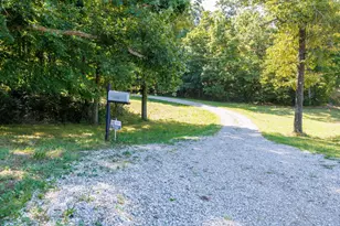 6600 Marshall Creek Rd, Patoka, IL 62875 - Photo 29