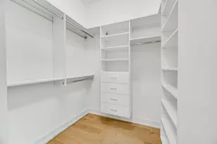 1203 W Augusta Blvd, Chicago, IL 60642 - Photo 17