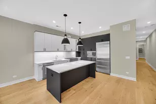 1203 W Augusta Blvd, Chicago, IL 60642 - Photo 5