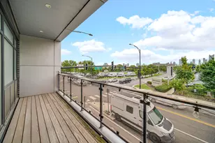1203 W Augusta Blvd, Chicago, IL 60642 - Photo 21