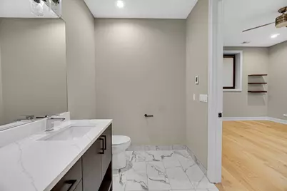 1203 W Augusta Boulevard #2S, Chicago, IL 60642 - Photo 19