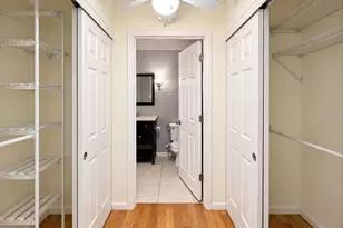 329 Grissom Ct, Hoffman Estates, IL 60169 - Photo 11