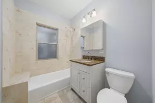 4545 N Lawndale Ave, Chicago, IL 60625 - Photo 7